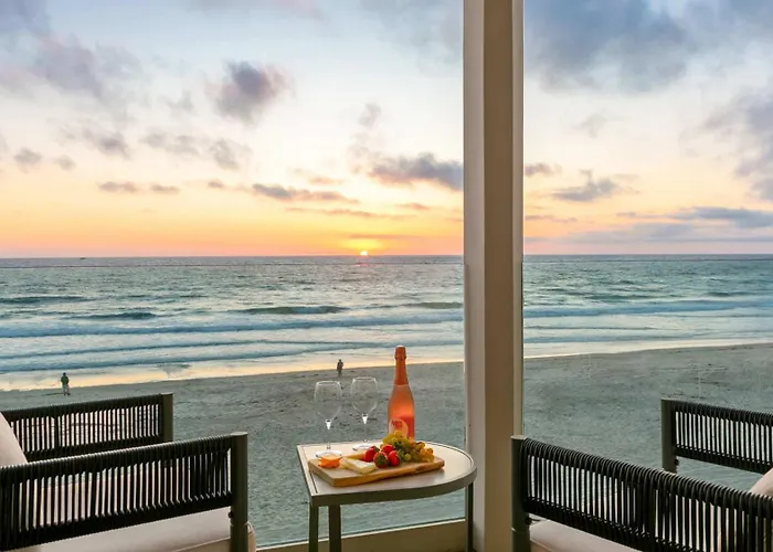Mission Beach Oceanfront 2Br