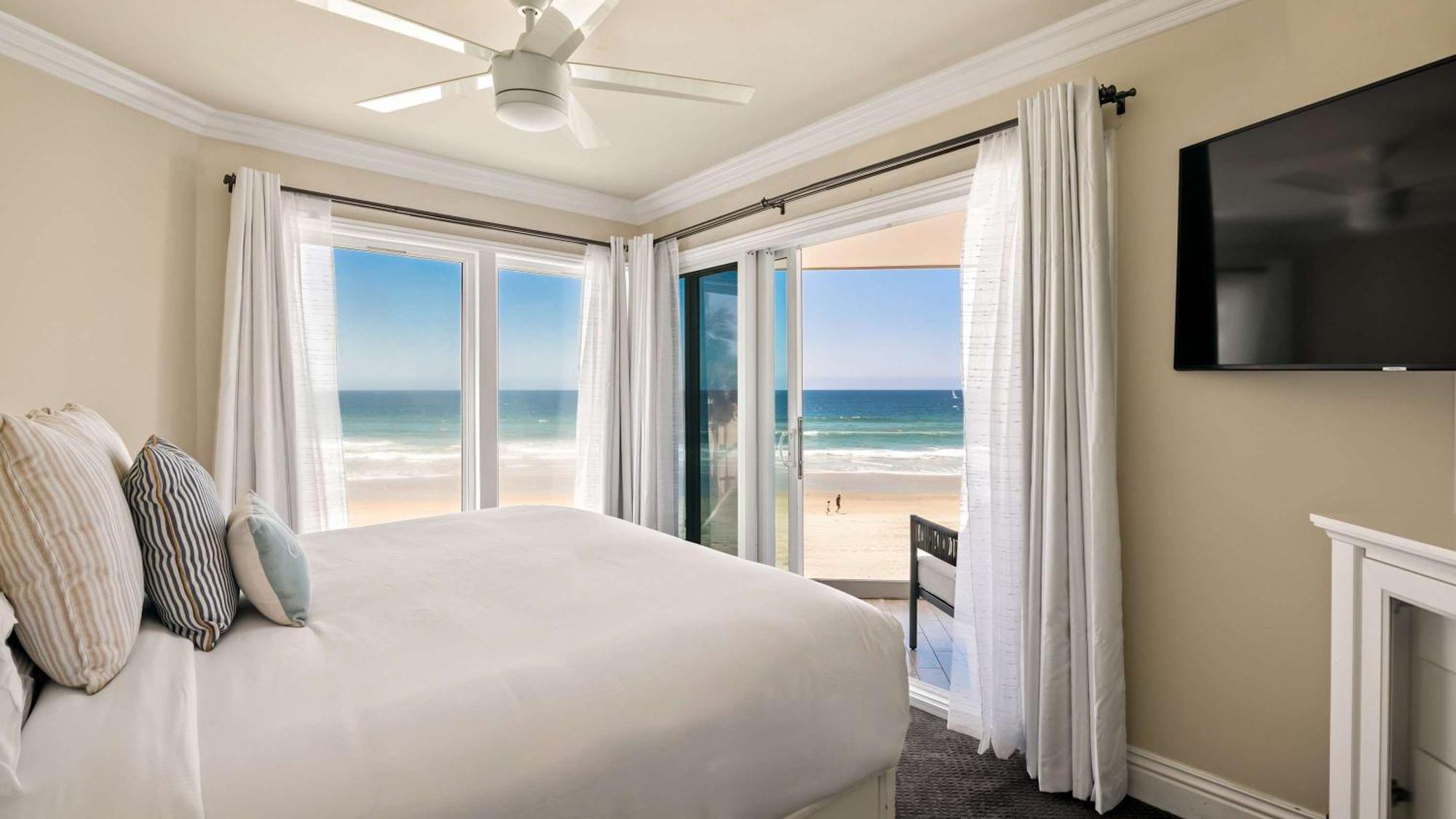 Mission Oceanfront 2br *